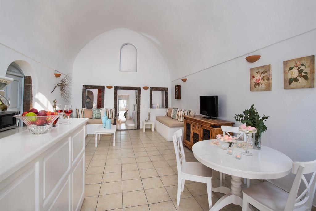 Saint George Exclusive Villa Imerovígli Buitenkant foto
